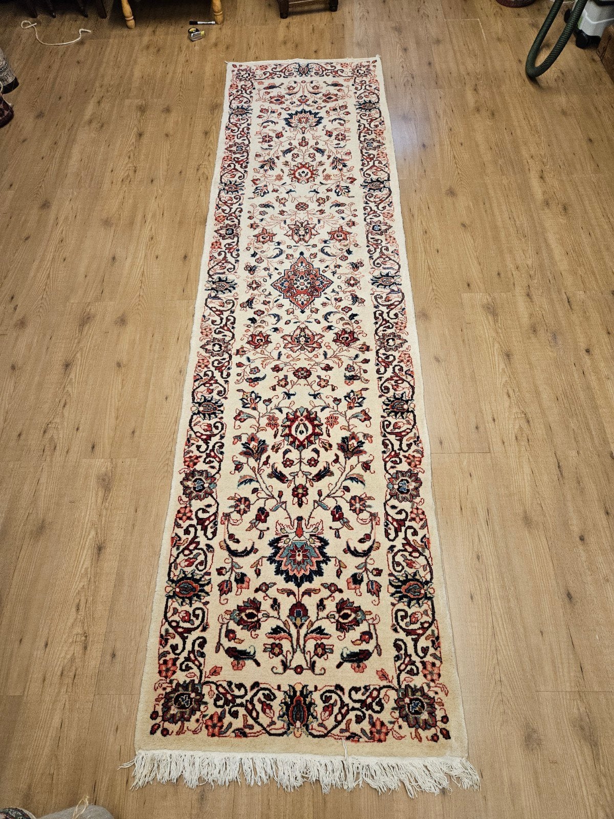 Vintage handgeknoopt perzisch tapijt loper sarough 320x88, Info@SlatsAntiek.nl, Tweedehands, Perzisch, 200 cm of meer