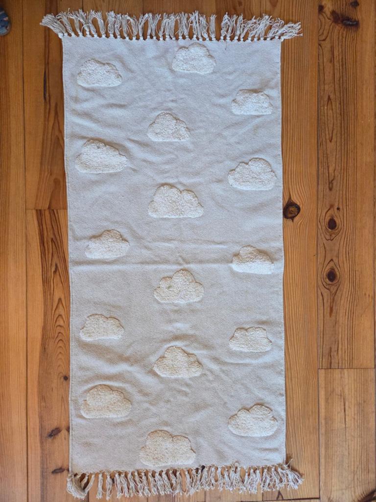 H&M Home vloerkleed | wit grijs met wolkenpatroon, Ophalen, Minder dan 50 cm, 100 tot 150 cm, Zo goed als nieuw
