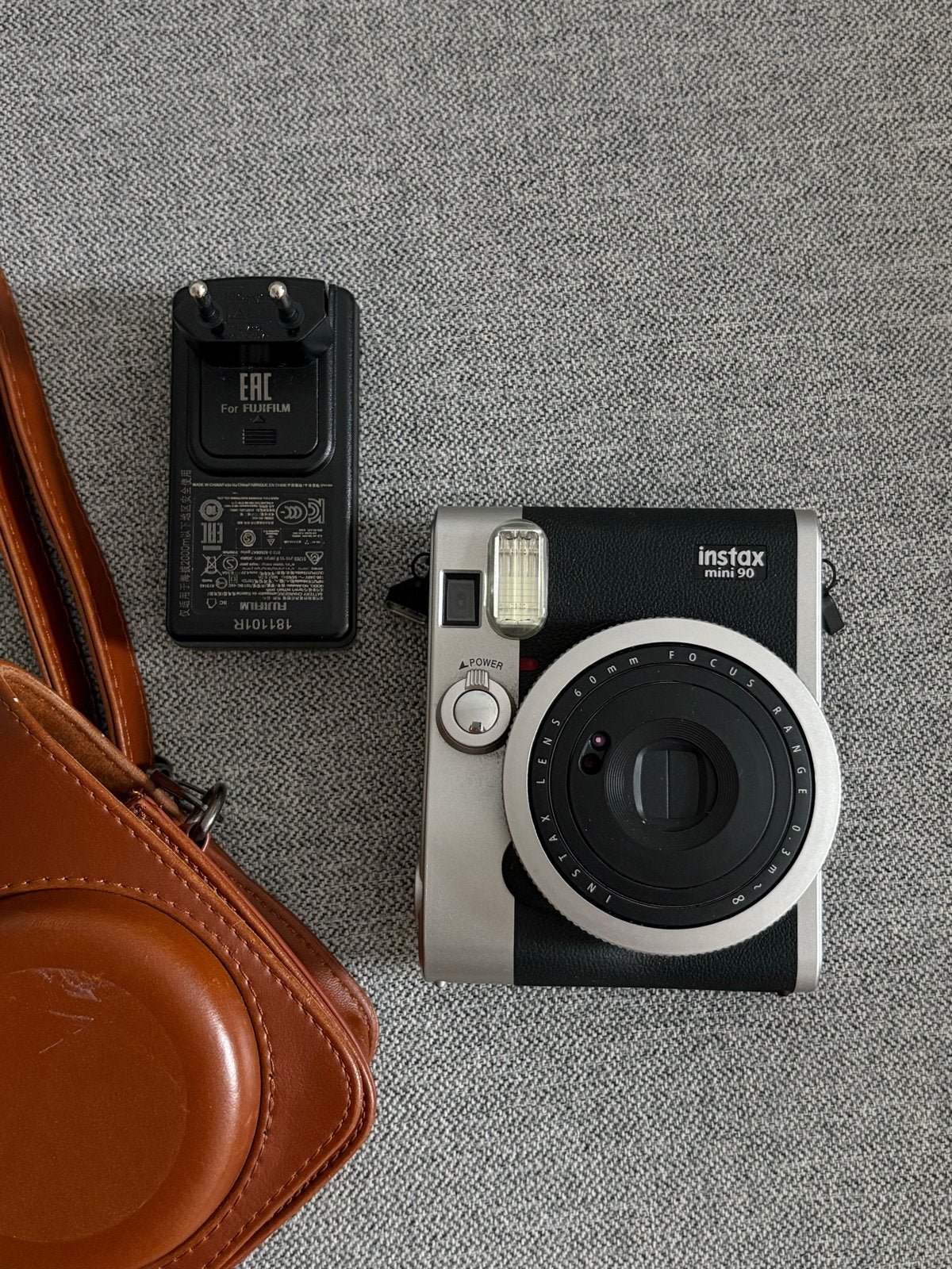 Fujifilm Instax Mini 90 Neo Classic Instant Camera, Gebruikt, Instant camera, Fujifilm, Accu