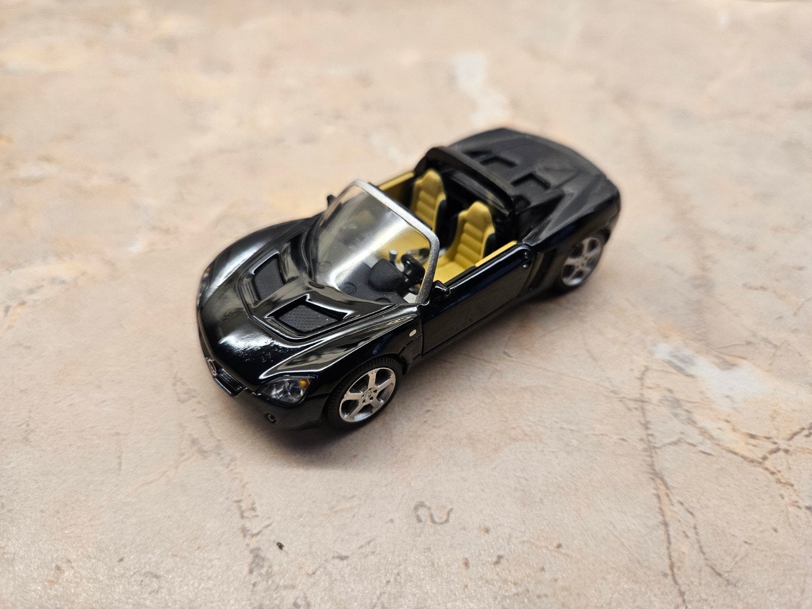 Schuco Opel Speedster Zwart 1:43, Hobby en Vrije tijd, Ophalen of Verzenden, Zo goed als nieuw, Auto, Schuco