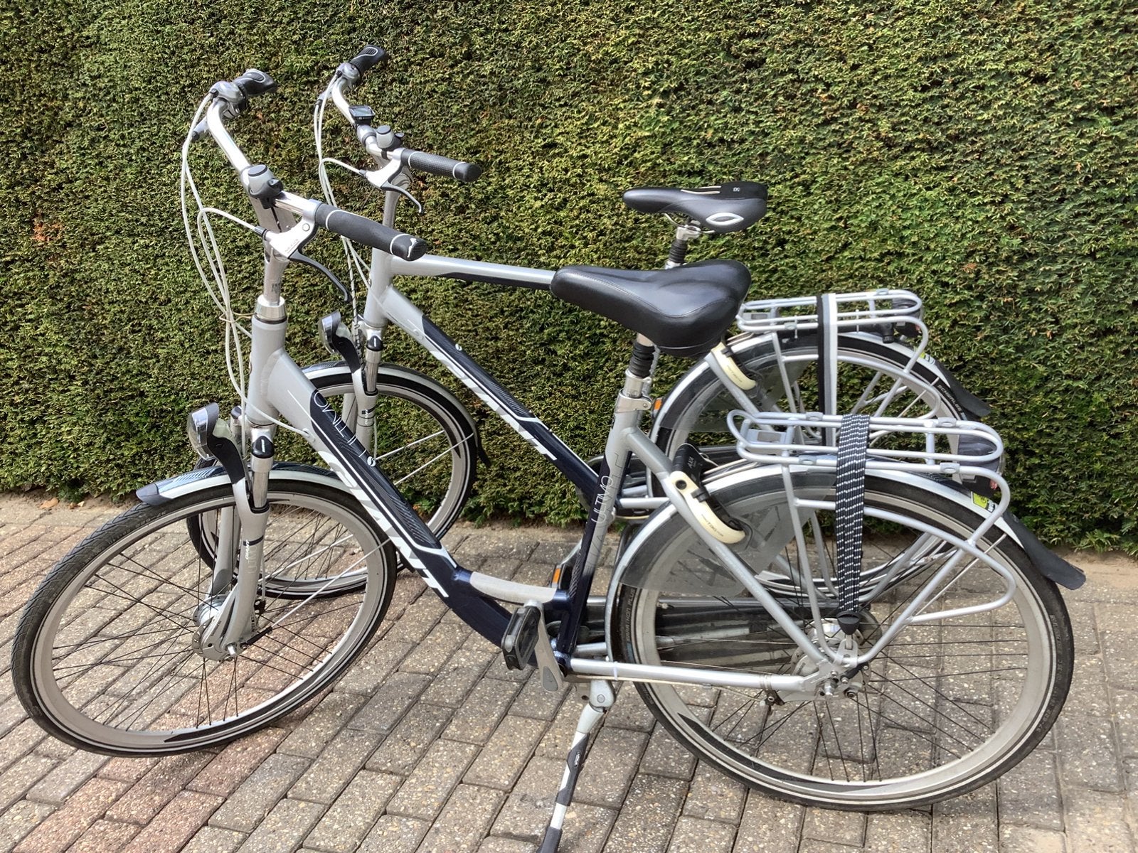 GIANT ULTIMO mooie set  fietsen - dames 57  - heren fiets 61, Ophalen, Gebruikt, Versnellingen, 56 cm of meer