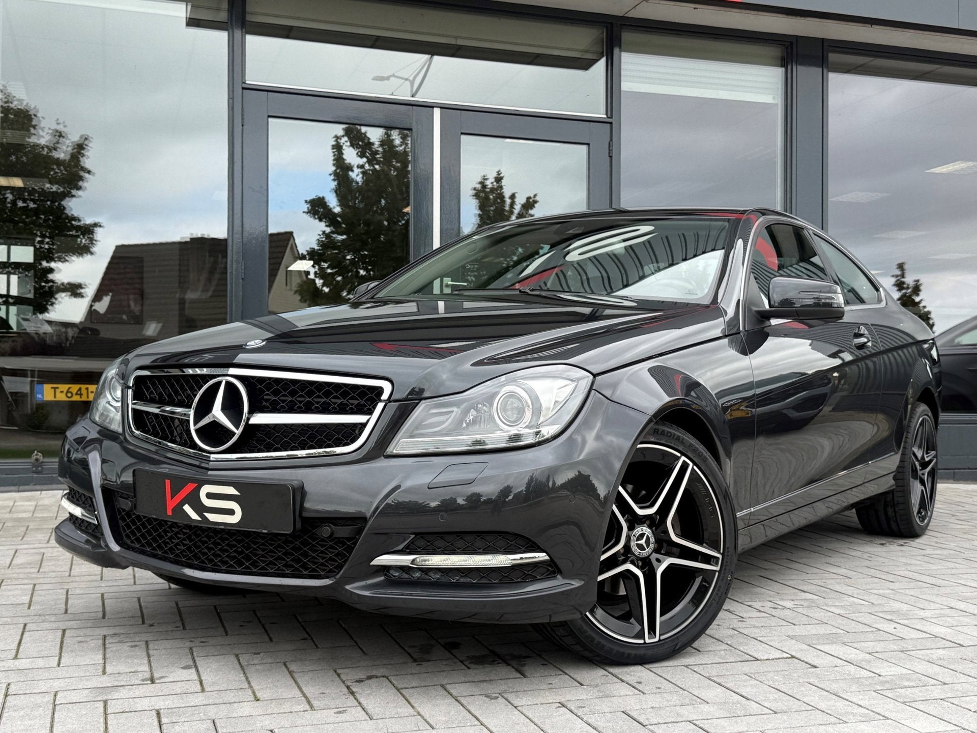 Mercedes-Benz C-klasse Coupé 180 Ambition 18inch AMG Automa, Auto's, Automaat, Achterwielaandrijving, Gebruikt, 4 stoelen