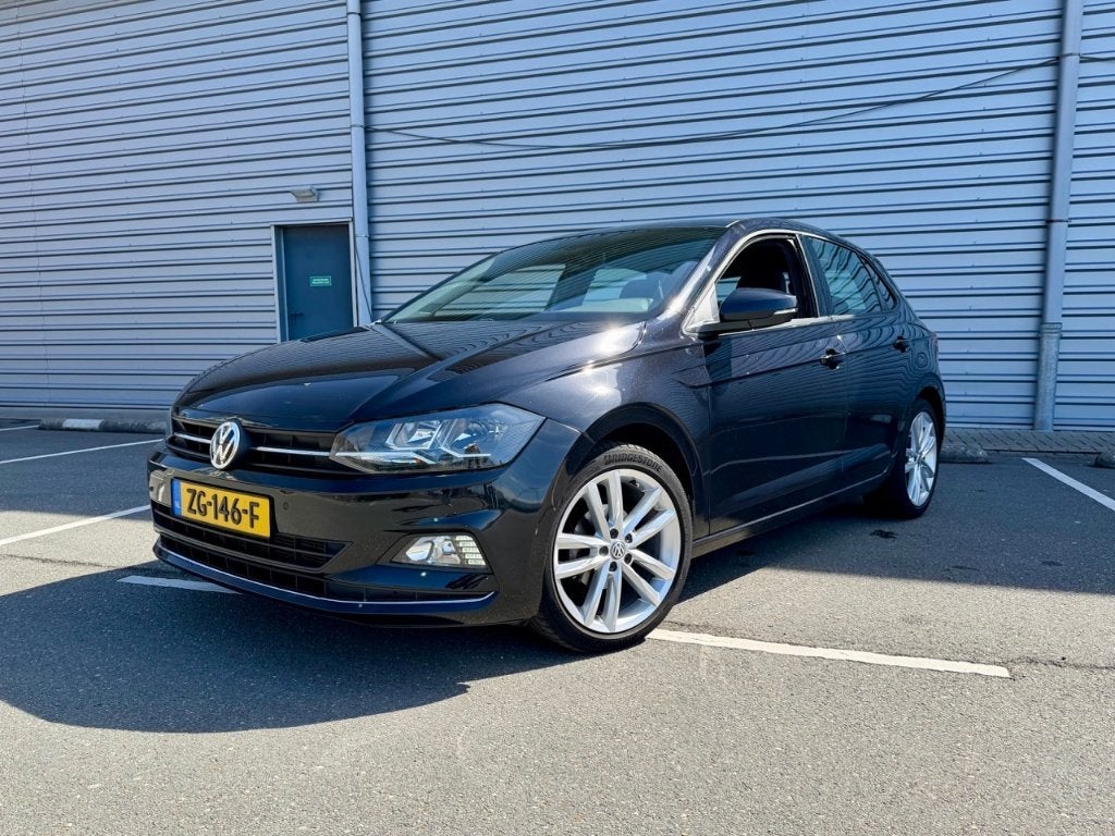 Volkswagen Polo 1.0 TSI Highline 115pk 7-DSG 2019 Pano Zwart, Auto's, Volkswagen, Zwart, 95 pk, Adaptive Cruise Control, Leder en Stof