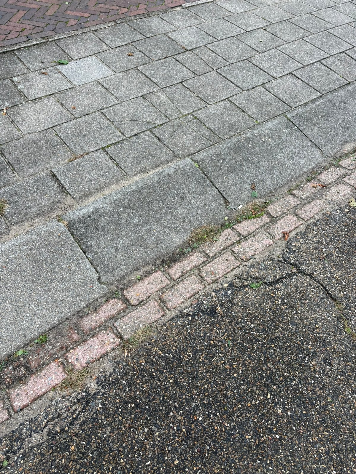 Oprit trotoirbanden, Tuin en Terras, Ophalen, Gebruikt, Beton
