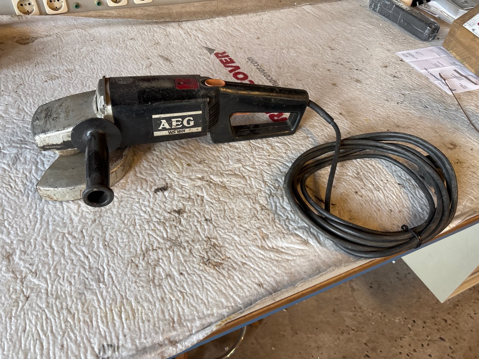AEG WS1801 Haakse Slijper -  180mm, Ophalen of Verzenden, Gebruikt, 1000 watt of meer, Haakse handslijpmachine