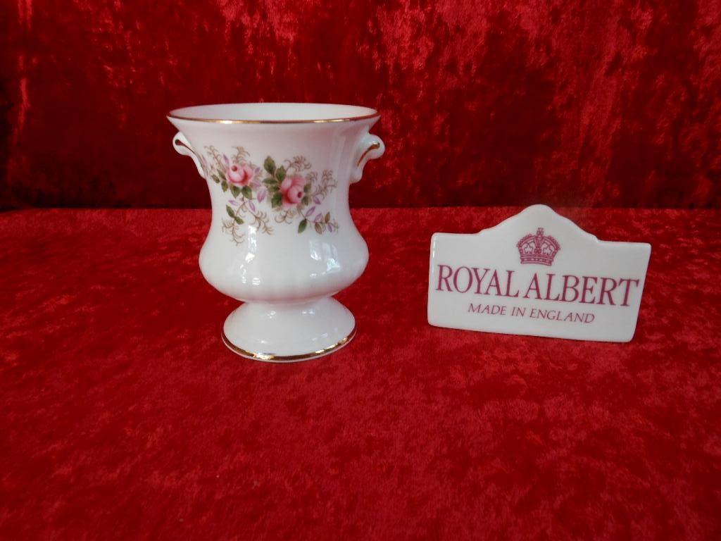 Royal Albert Lavender Rose lepelvaasje, Ophalen of Verzenden, Zo goed als nieuw, Porselein, Overige typen
