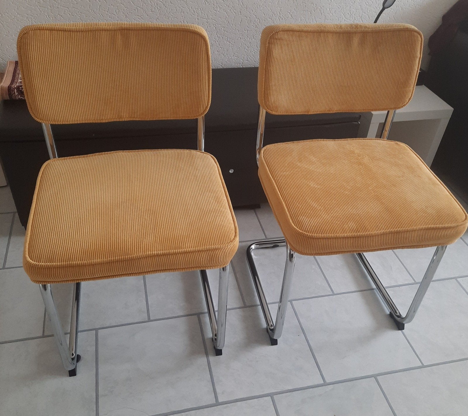 2 mooie stoelen, zo goed als nieuw, Ophalen
