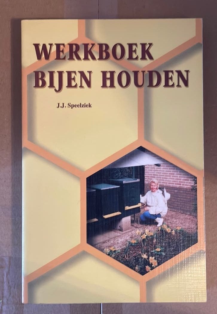 Werkboek Bijen Houden - J.J. Speelziek, Ophalen of Verzenden, Zo goed als nieuw, Overige diersoorten