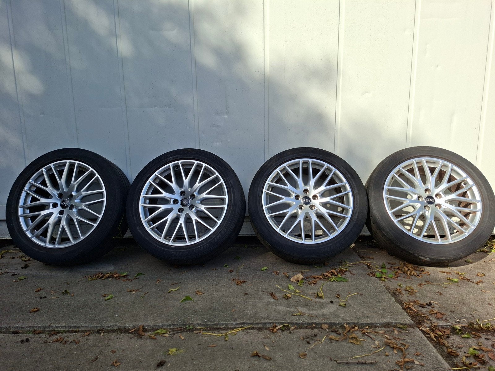 Audi Q5 model 2016 velgen - Nette staat!, Auto-onderdelen, 19 inch, Velg(en), Ophalen of Verzenden, 235 mm