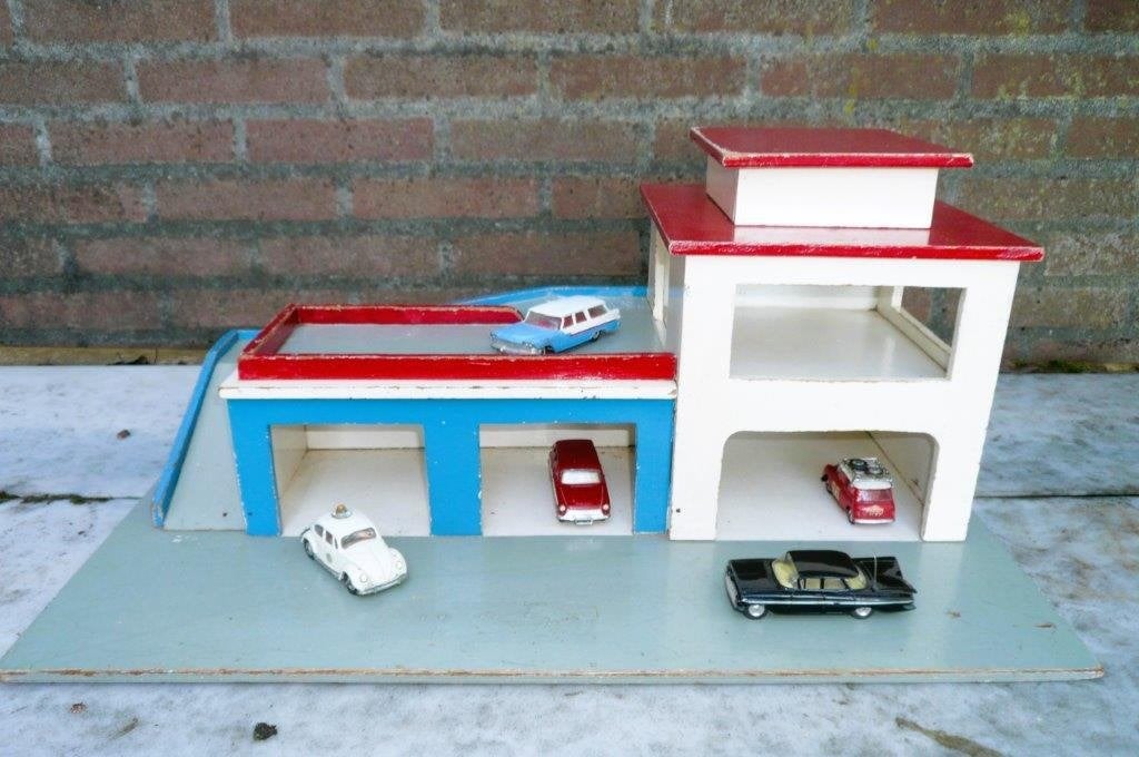 zelfbouw houten garage 1/43 (auto's NIET meegeleverd)., Ophalen of Verzenden