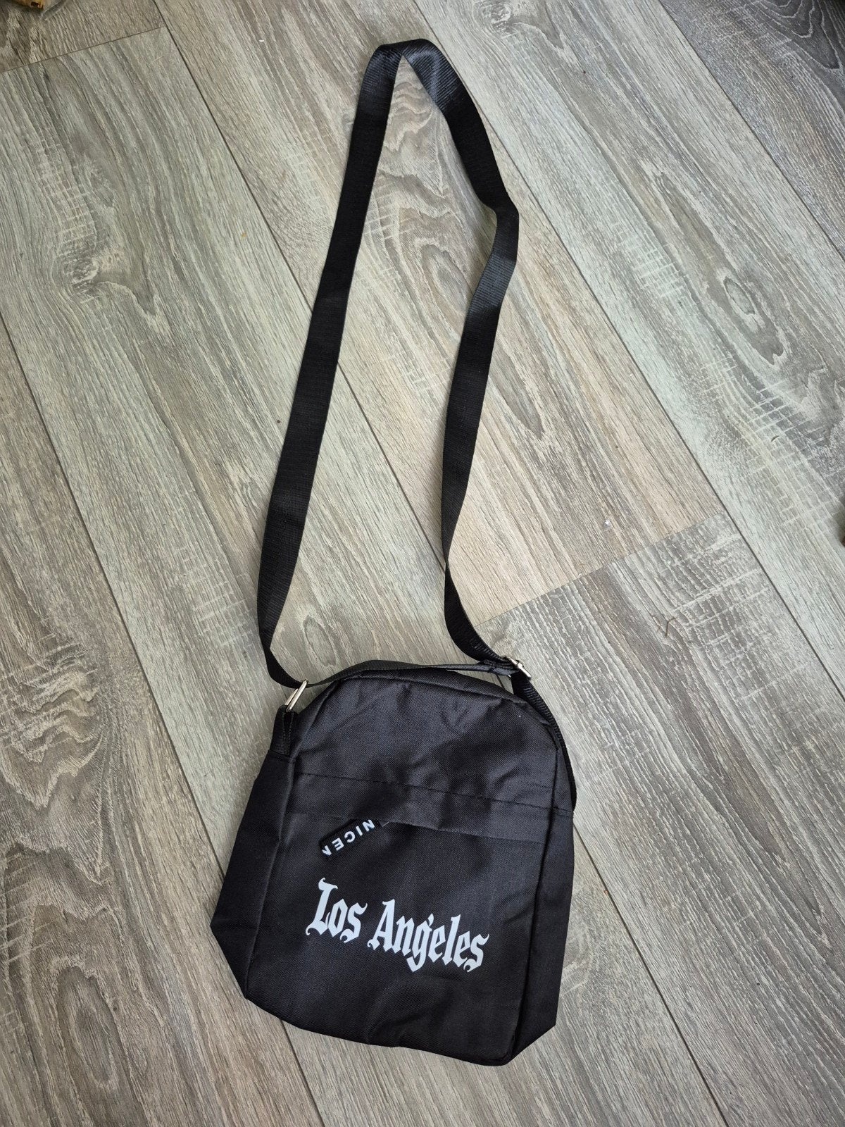 Zwart schoudertasje met 'Los Angeles' opdruk, Ophalen of Verzenden, Gebruikt, Zwart, Overige merken