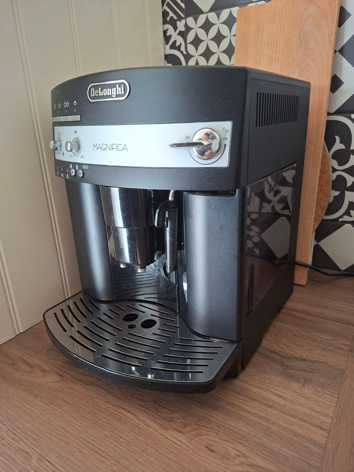 DeLonghi Magnifica Koffiemachine met foutcode, Ophalen, Koffiemachine, Koffiebonen, Niet werkend