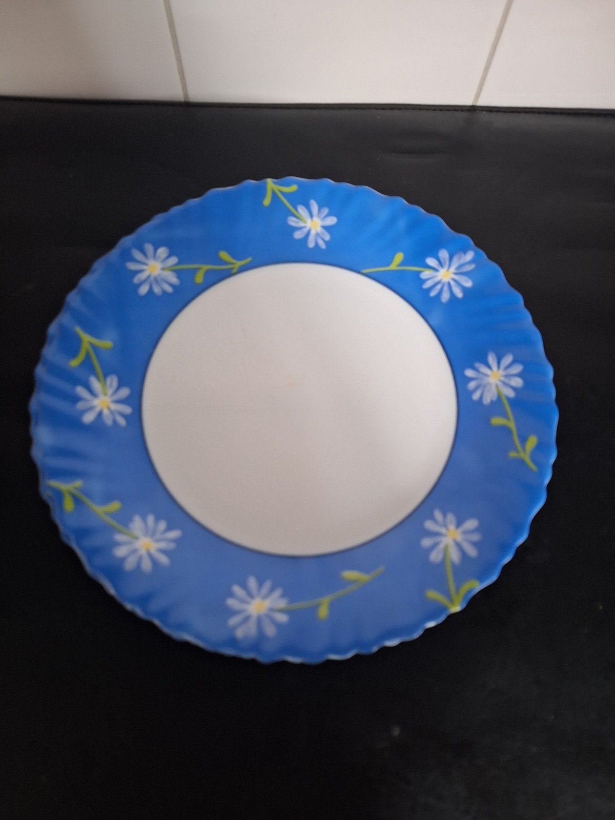 6x Luminarc diner bord met bloemenpatroon - Blauw, Huis en Inrichting, Keuken | Servies, Ophalen, Glas, Overige stijlen, Bord(en)