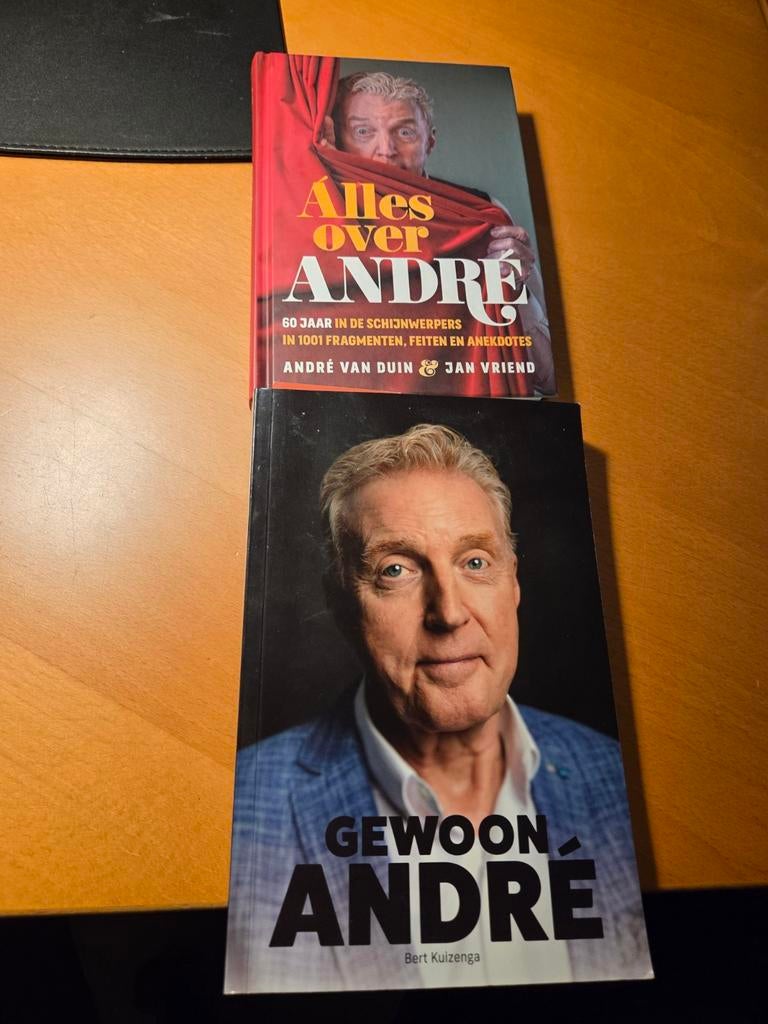 Boeken over André van Duin: Alles over André en Gewoon André, Ophalen of Verzenden, Zo goed als nieuw, Bert Kuizenga