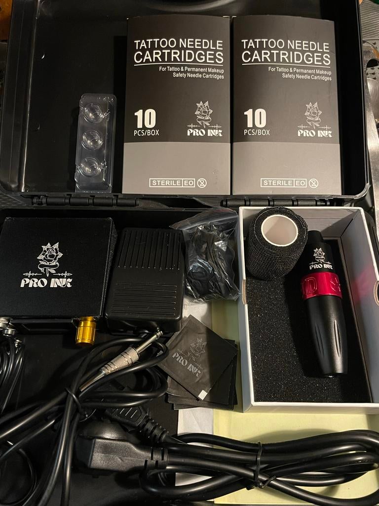 Pro Ink starters tattoo pakket in koffer, Ophalen of Verzenden, Gebruikt