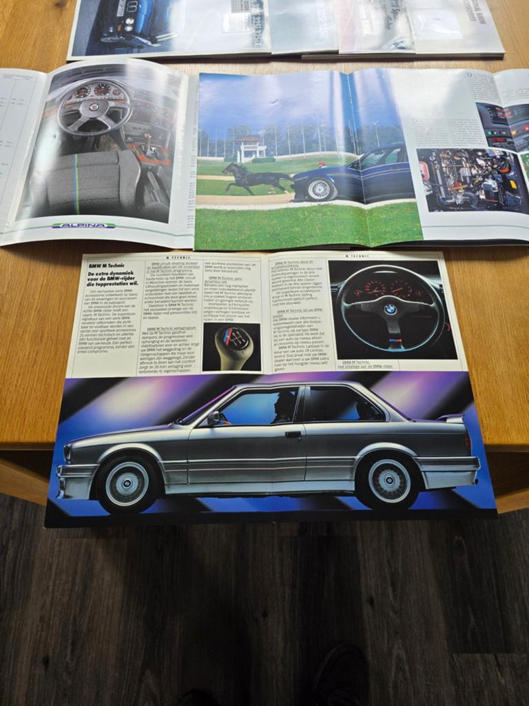 BMW M Technic E30 & Alpina B3 B6 folders jaren '80, Ophalen of Verzenden, Zo goed als nieuw, BMW