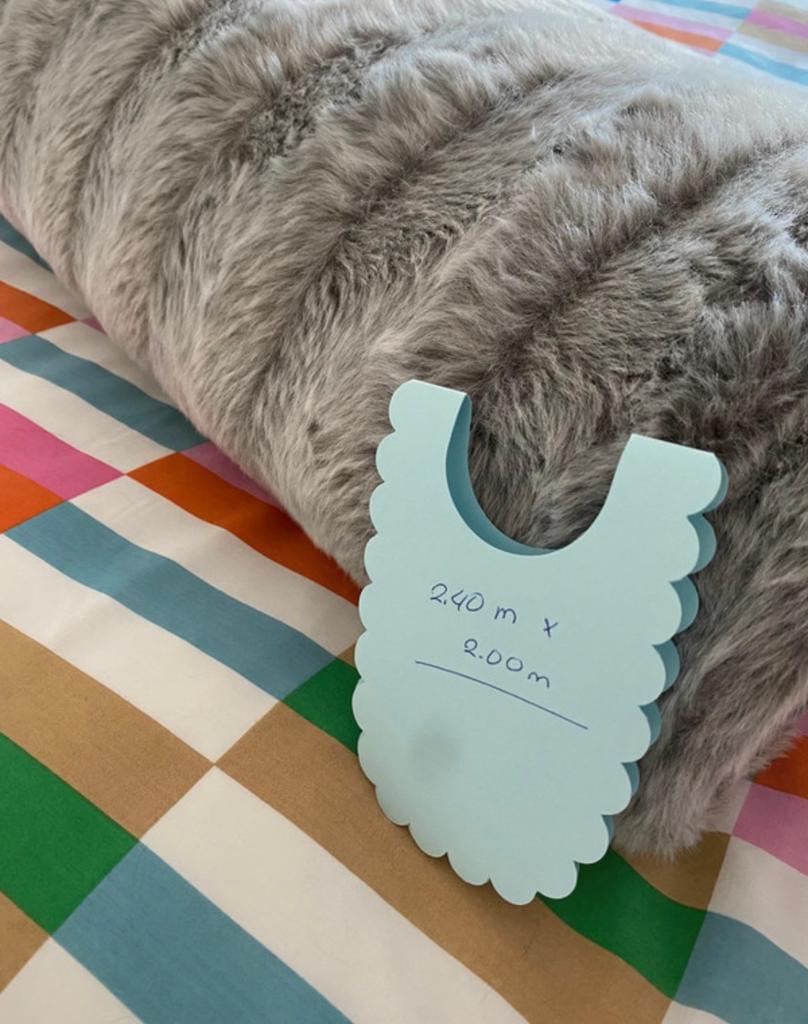 PTMD plaid deken NIEUW! Stof: zacht bont en fleece, Huis en Inrichting, Woonaccessoires | Plaids en Woondekens, Ophalen of Verzenden
