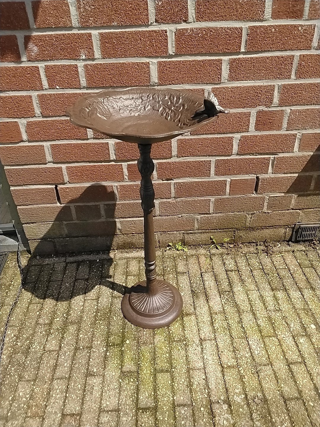 Decoratieve vogelbad standaard van gietijzer, Ophalen of Verzenden, Gebruikt, Metaal, Dierenbeeld