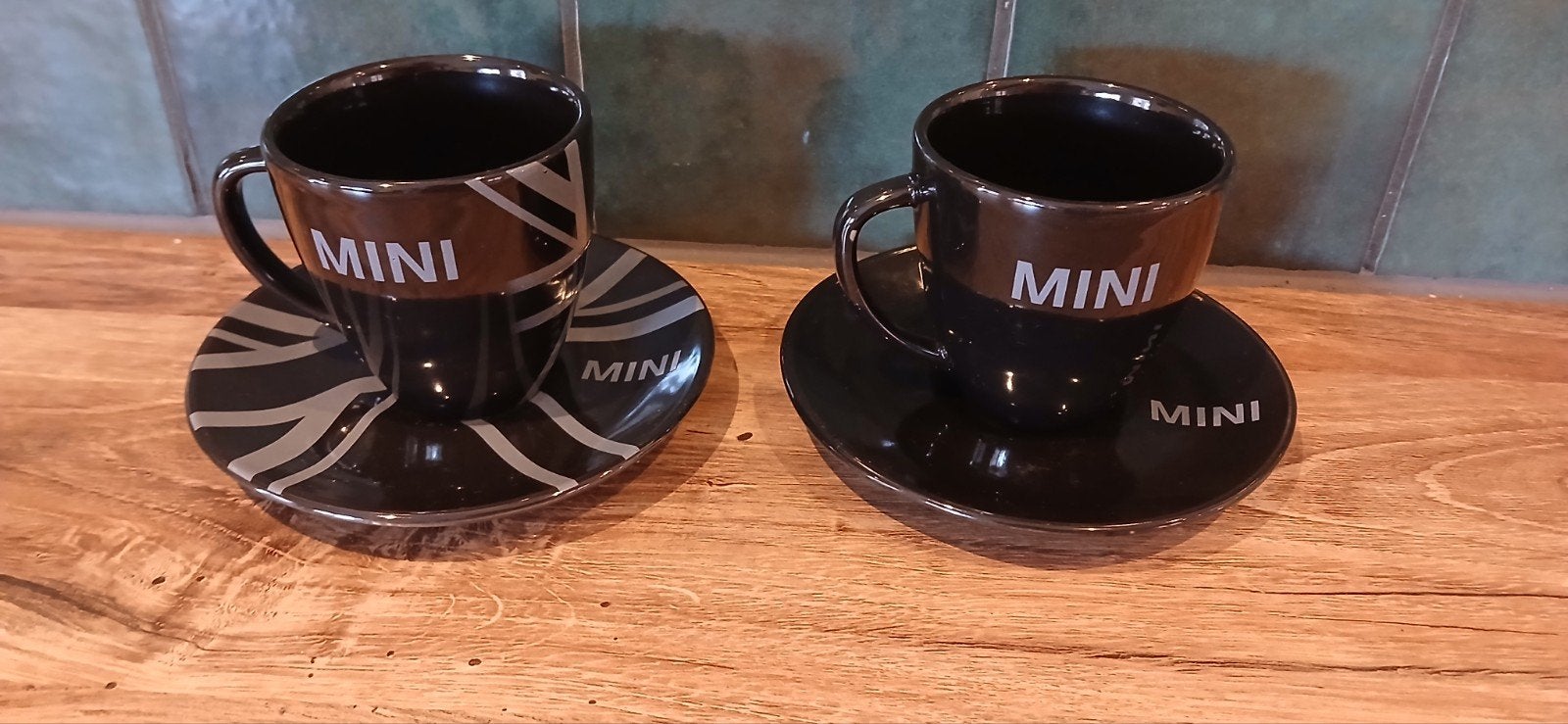 Mini Cooper kop en schotel - Limited Edition (2 stuks), Gebruikt, Overige merken, Ophalen of Verzenden, Modern