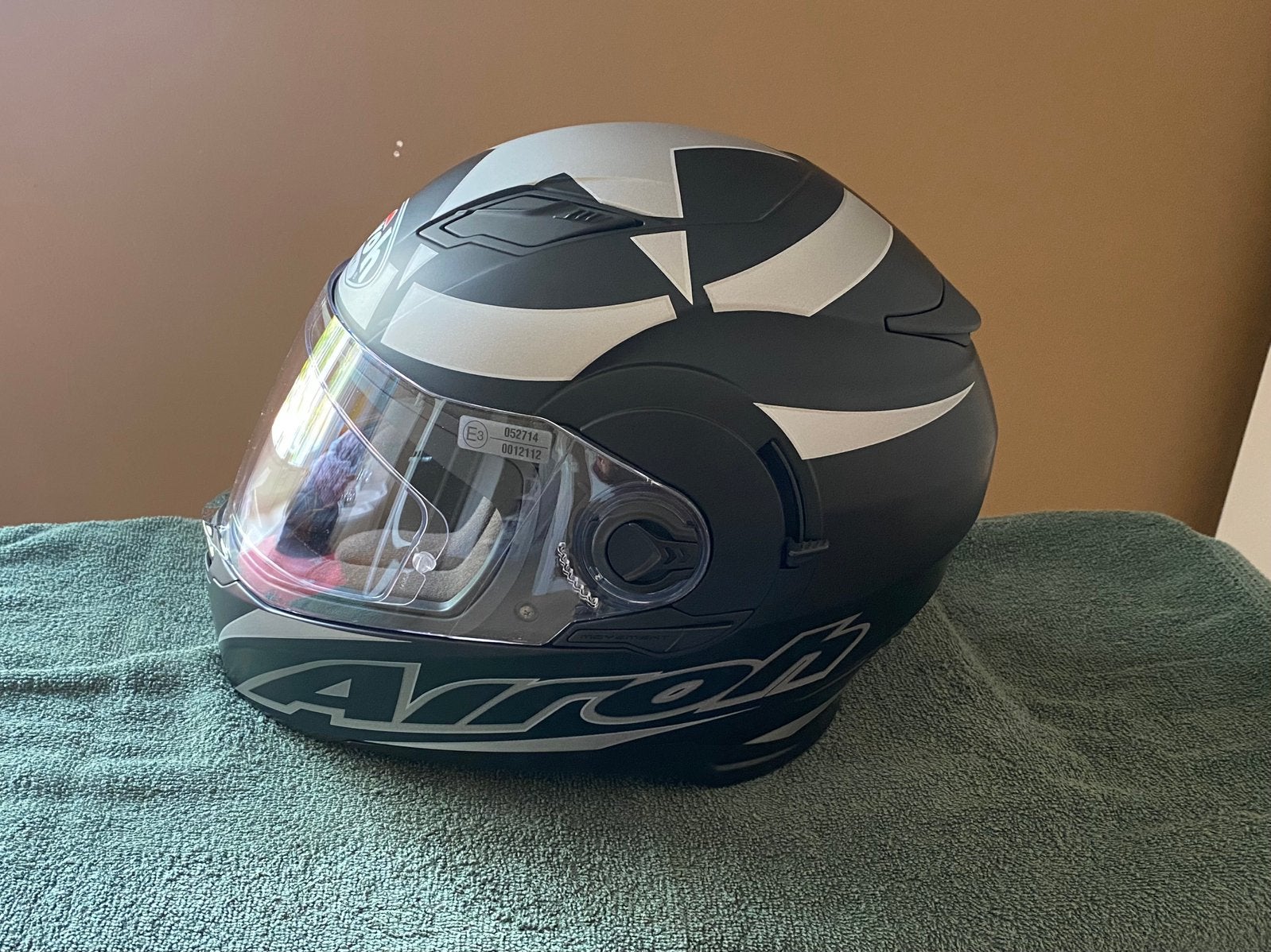 Airoh Helmet motor valhelm, zwart/grijs, maat 57/58, M, Integraalhelm, Tweedehands, Ophalen