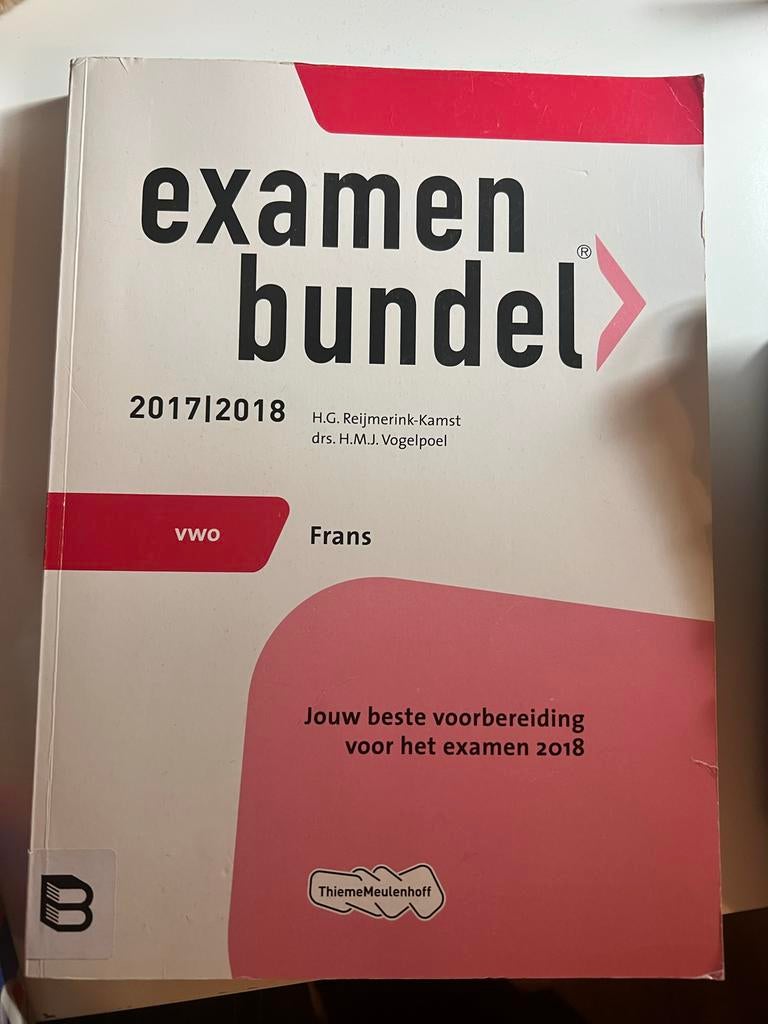 Examenbundel Frans VWO 2017/2018 - Jouw beste voorbereiding, Ophalen of Verzenden, Alpha, Zo goed als nieuw, Overige niveaus
