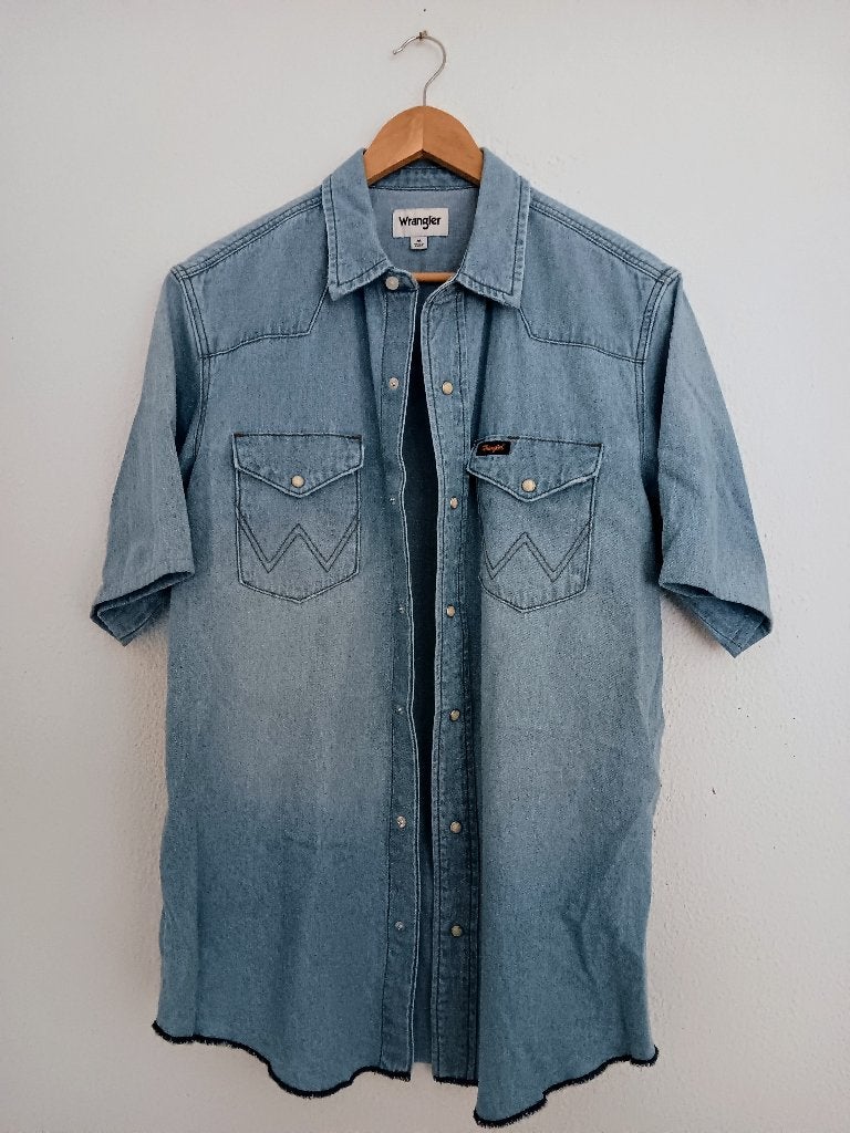 Wrangler denim overhemd met korte mouwen maat: M. NIEUW, Ophalen, Wrangler, Zo goed als nieuw, Maat 48/50 (M)