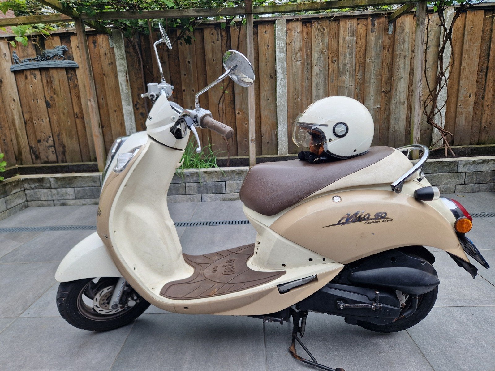 Te koop sym mio 50, Fietsen en Brommers, Scooters | SYM, Mio, Gebruikt, Ophalen of Verzenden, Benzine