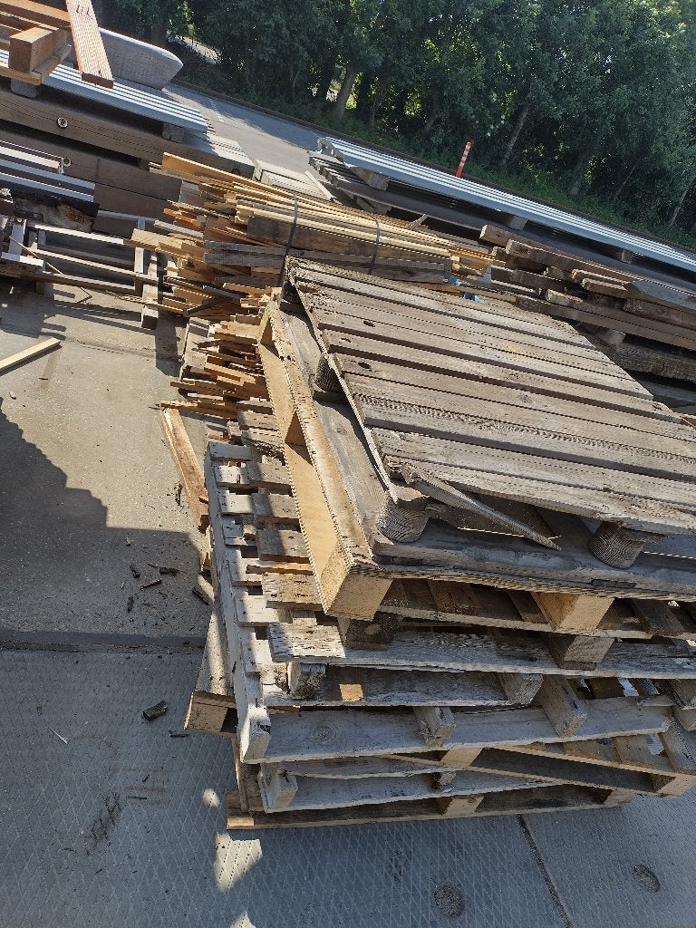 Brandhout haardhout pallets latten balken Gratis afhalen, Minder dan 3 m³, Ophalen, Overige houtsoorten, Blokken