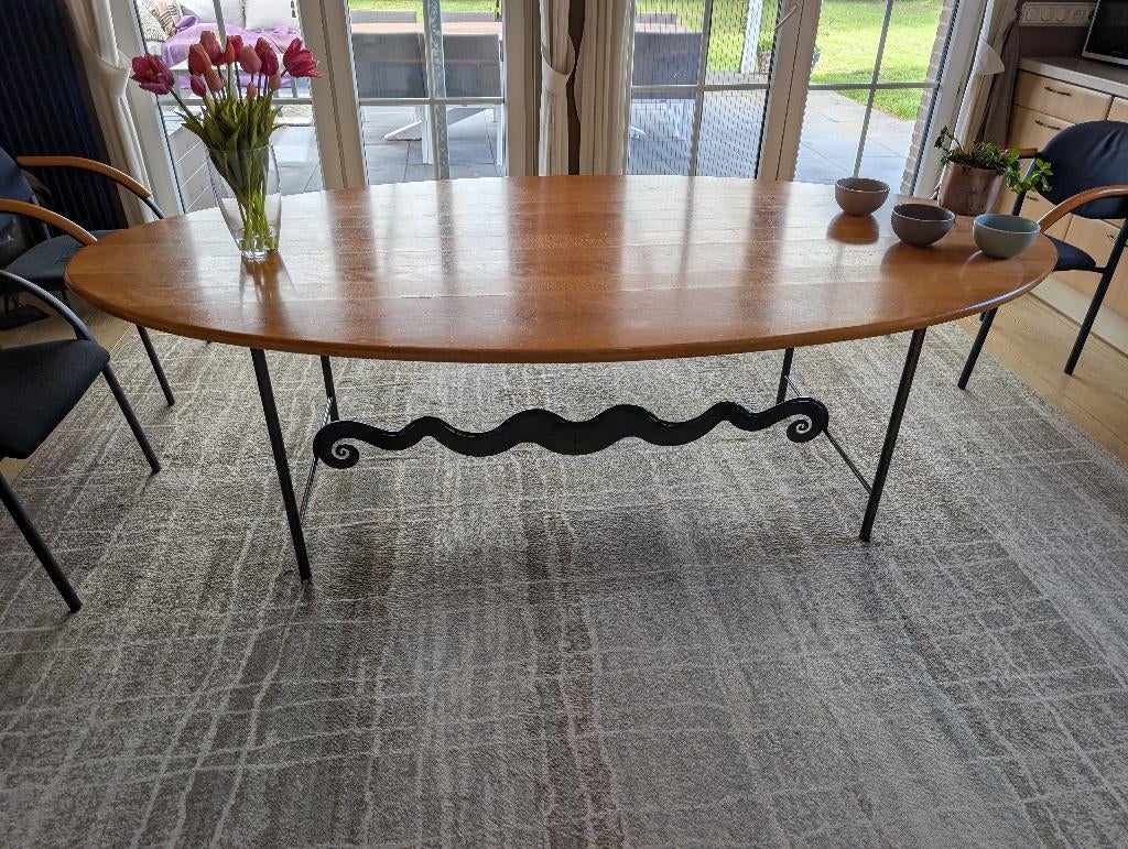 Maroeska Metz design tafel, Gebruikt, 100 tot 150 cm, 200 cm of meer, Vijf personen of meer