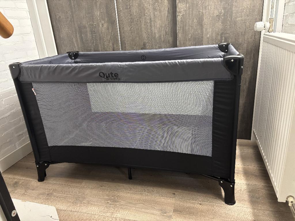 campingbedje, Kinderen en Baby's, Babywiegjes en Ledikanten, Ophalen, Zo goed als nieuw, Reisbedje