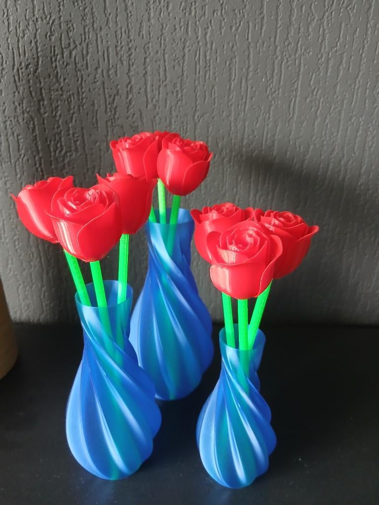 3 vazen met kunststof rozen (9 stuks), Kunststof, Overige kleuren, Nieuw, Ophalen of Verzenden