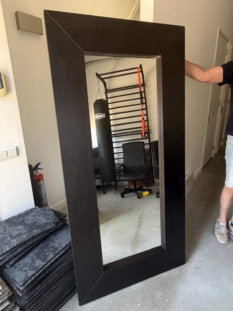 Spiegel met donkerhouten rand, Ophalen, Gebruikt, 75 tot 100 cm, 150 tot 200 cm