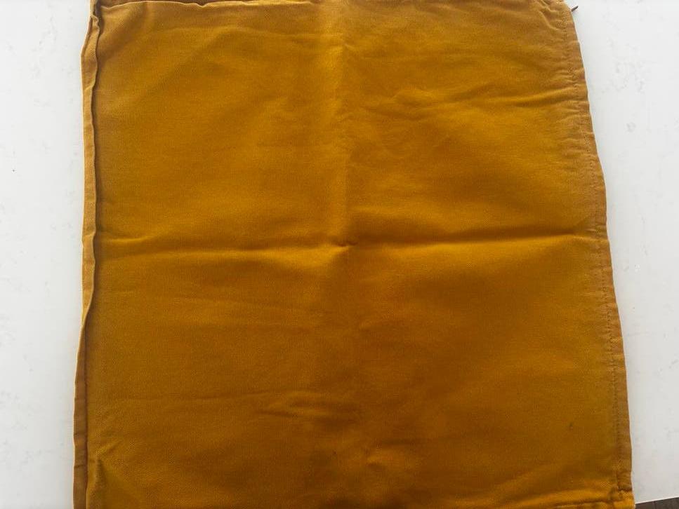 2x IKEA Gurli Kussenslopen Okergeel 50x50 cm, Ophalen of Verzenden, Gebruikt, Geel, Vierkant