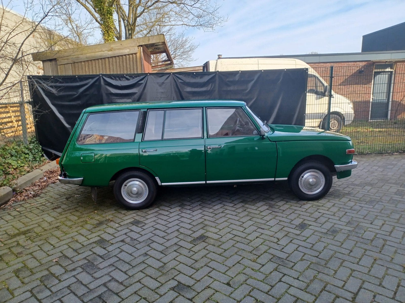 Wartburg 353 Touring 1981 Groen, Voorwielaandrijving, Stof, 750 kg, 400 kg