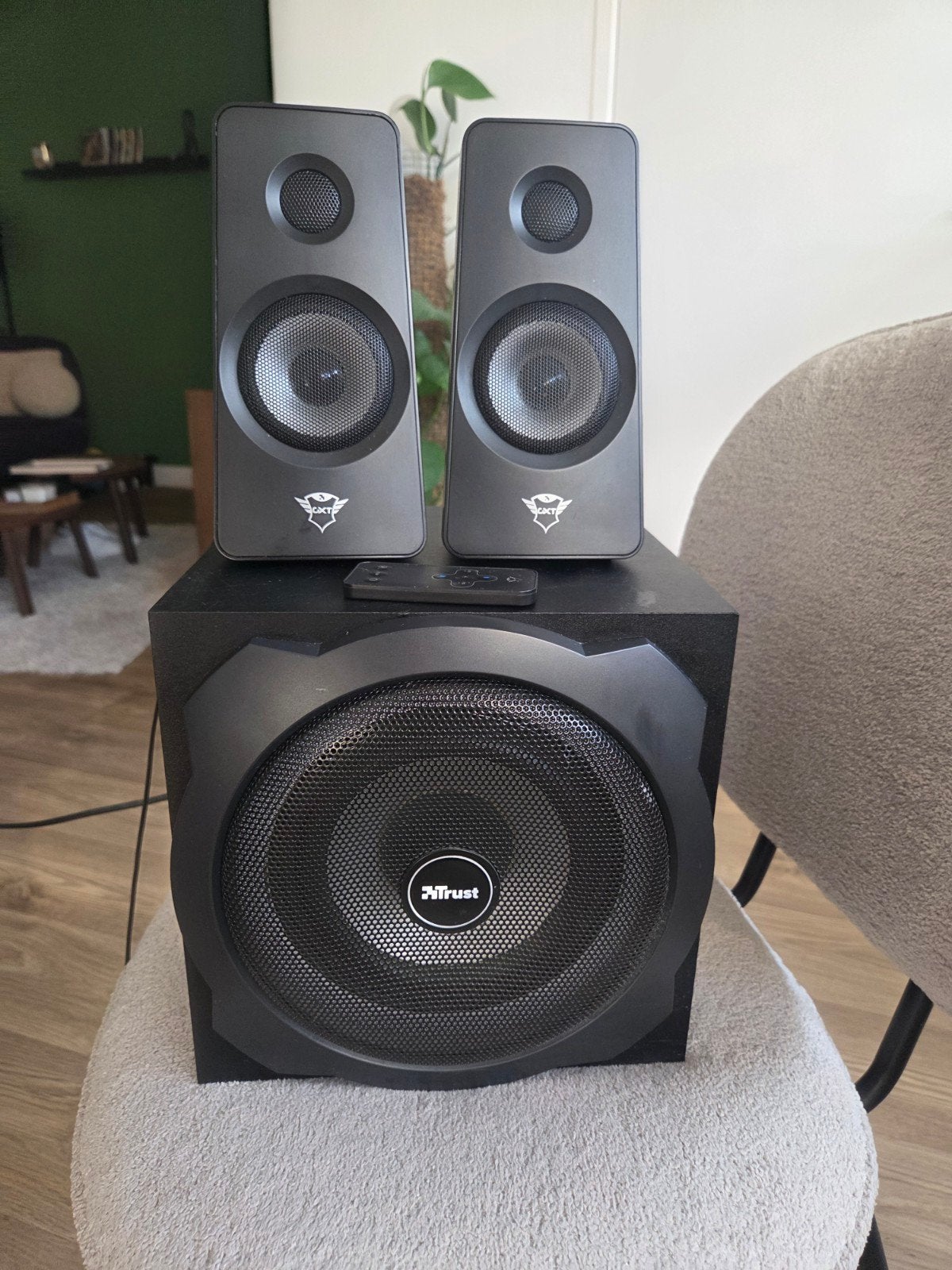Trust Gaming GXT 629 Tytan 2.1 Speakerset met Subwoofer, Audio, Tv en Foto, Gebruikt, Speakerset, 60 tot 120 watt, Afstandsbediening