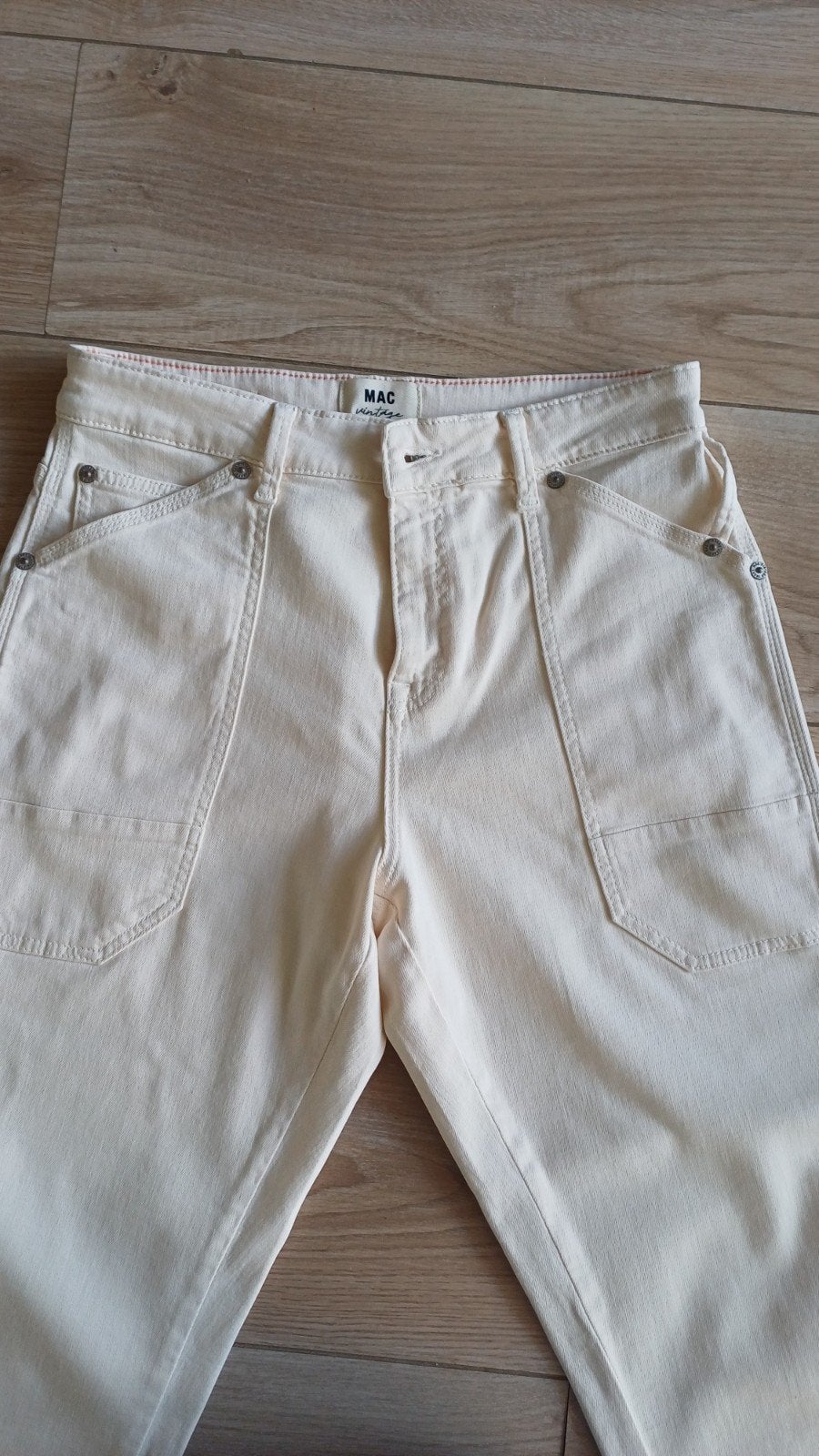 MAC Jeans, baggy-model, maat 38., Maat 38/40 (M), Beige, MAC, Nieuw