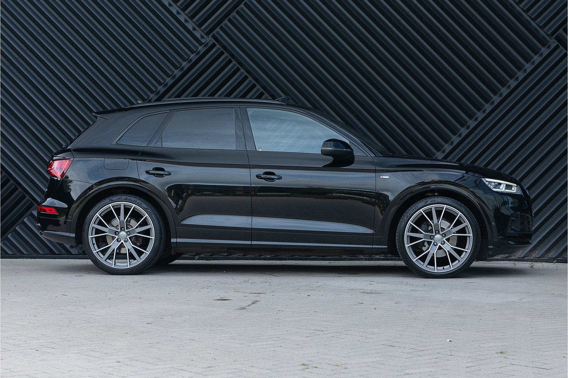 Audi Q5 2.0 TFSI quattro S-line S-sporstoelen Luchtv. ACC Pa, Auto's, Audi, Automaat, 12 maanden, Gebruikt, 4 cilinders