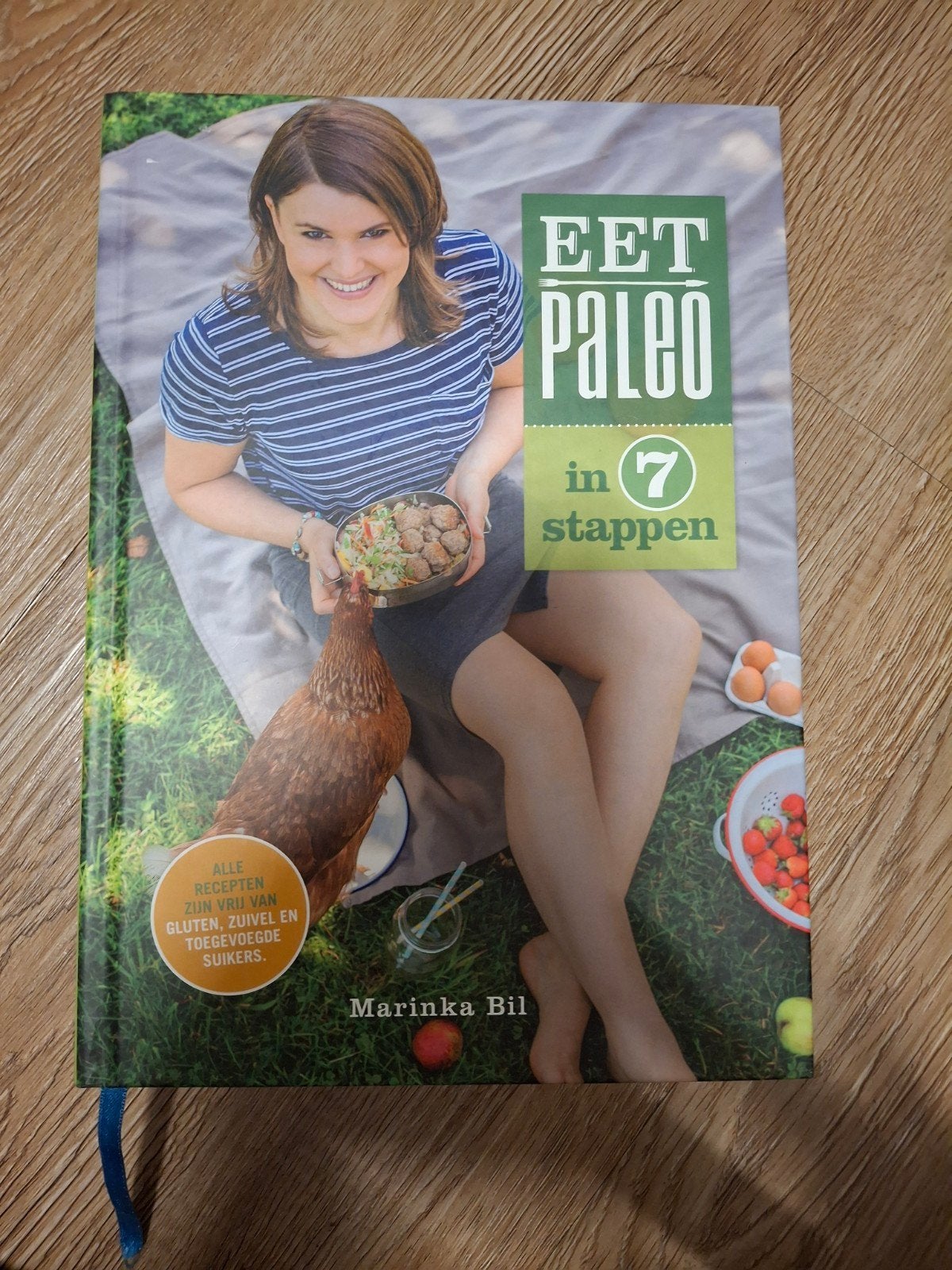 Marinka Bil - Eet Paleo in 7 stappen, Marinka Bil, Vegetarisch, Ophalen of Verzenden, Zo goed als nieuw