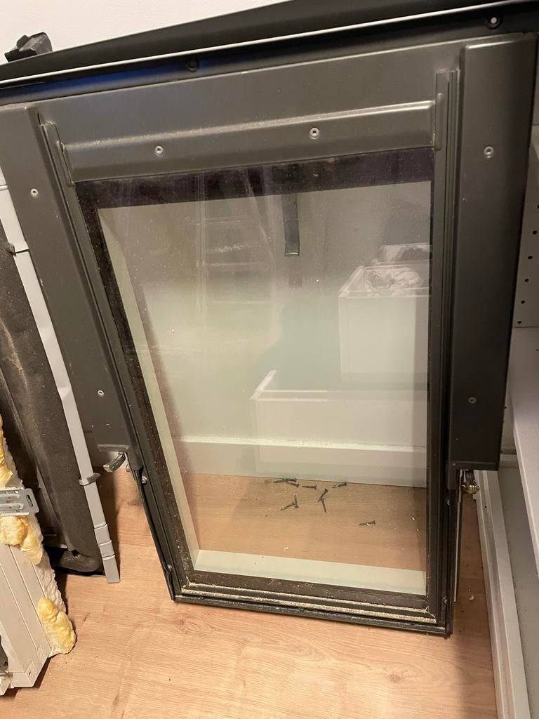 Nieuw Velux dakraam(77-50) - Overbodig wegens dakkapel, Doe-het-zelf en Verbouw, Glas en Ramen, Ophalen of Verzenden, Zo goed als nieuw
