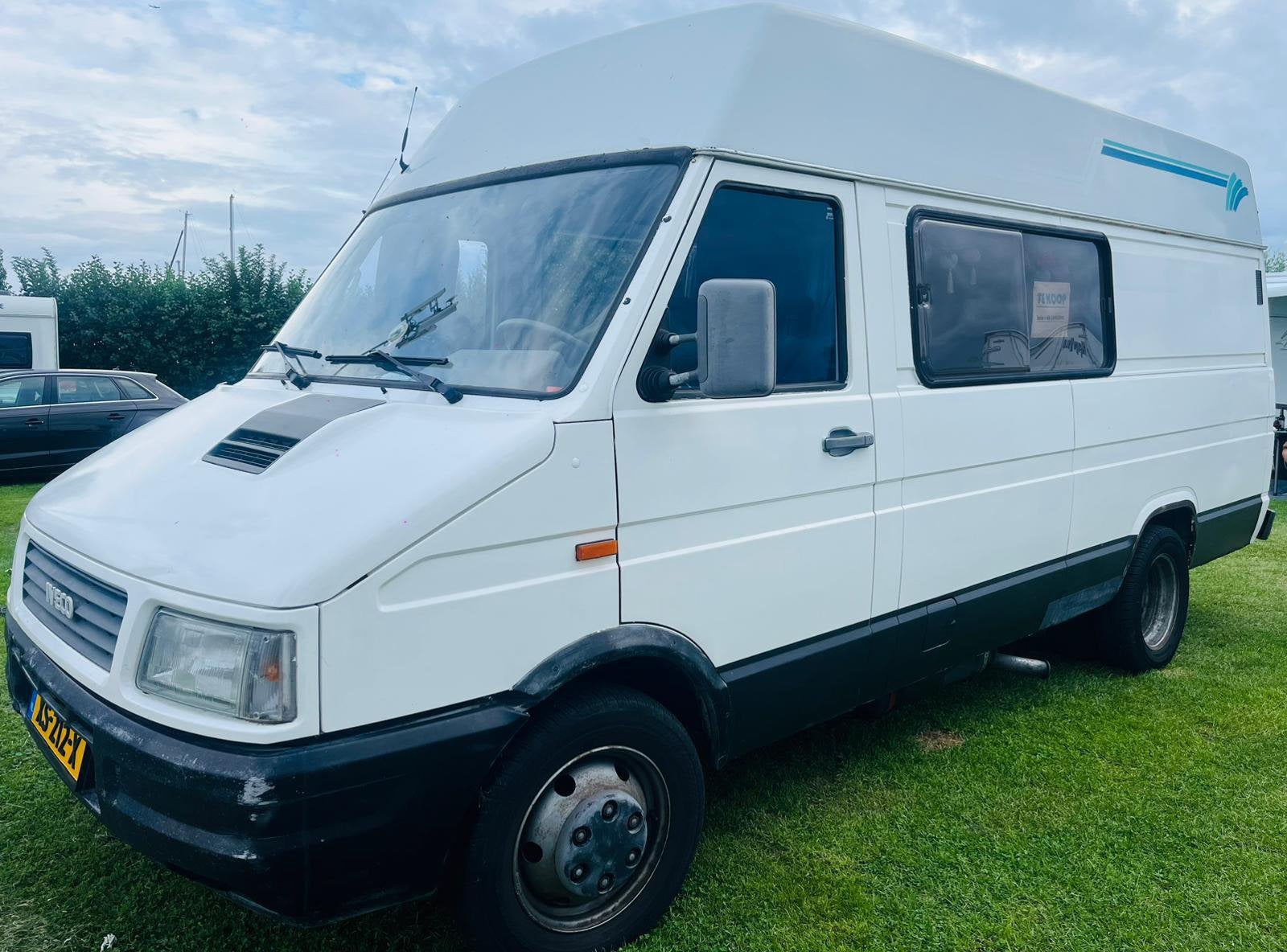 Camper Iveco incl stallingsplek, Overige merken, Buscamper of Camperbus, Reservewiel, Tot en met 2