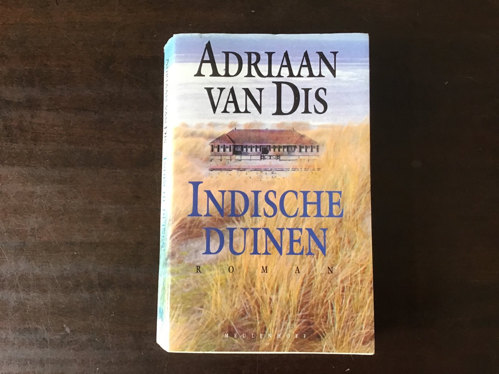 Adriaan van Dis - Indische Duinen (Roman), Ophalen of Verzenden, Gelezen, Nederland