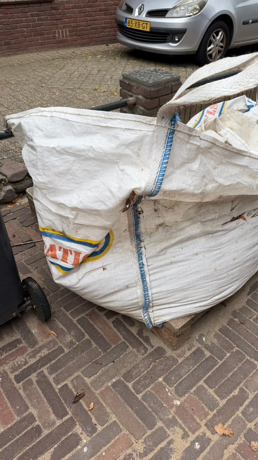 Metselzand scherpzand ongeveer 250-300 kg, Ophalen, Zo goed als nieuw