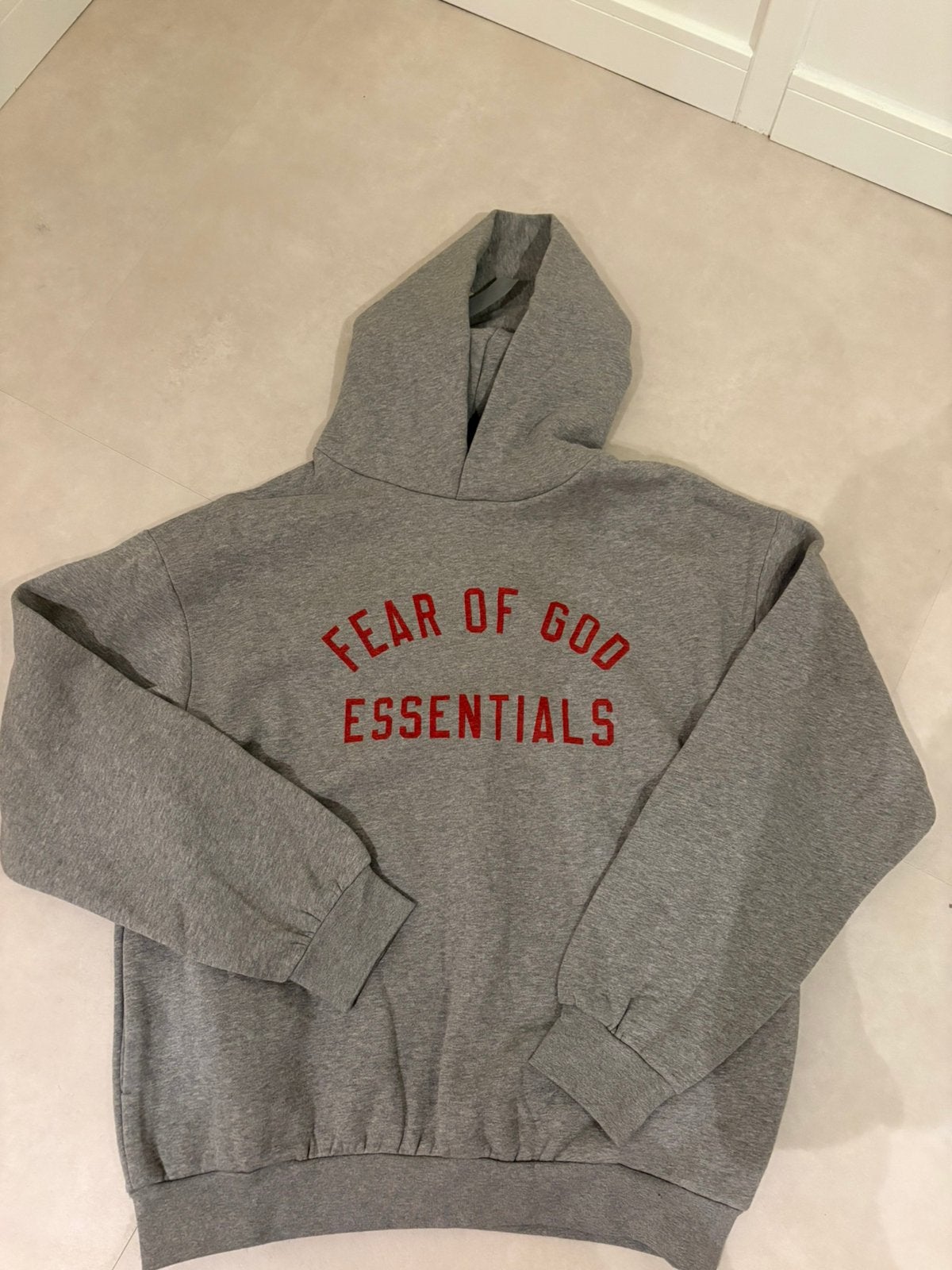 Fear of god essentials trainingspak, Ophalen of Verzenden, Nieuw, Maat 52/54 (L), Grijs