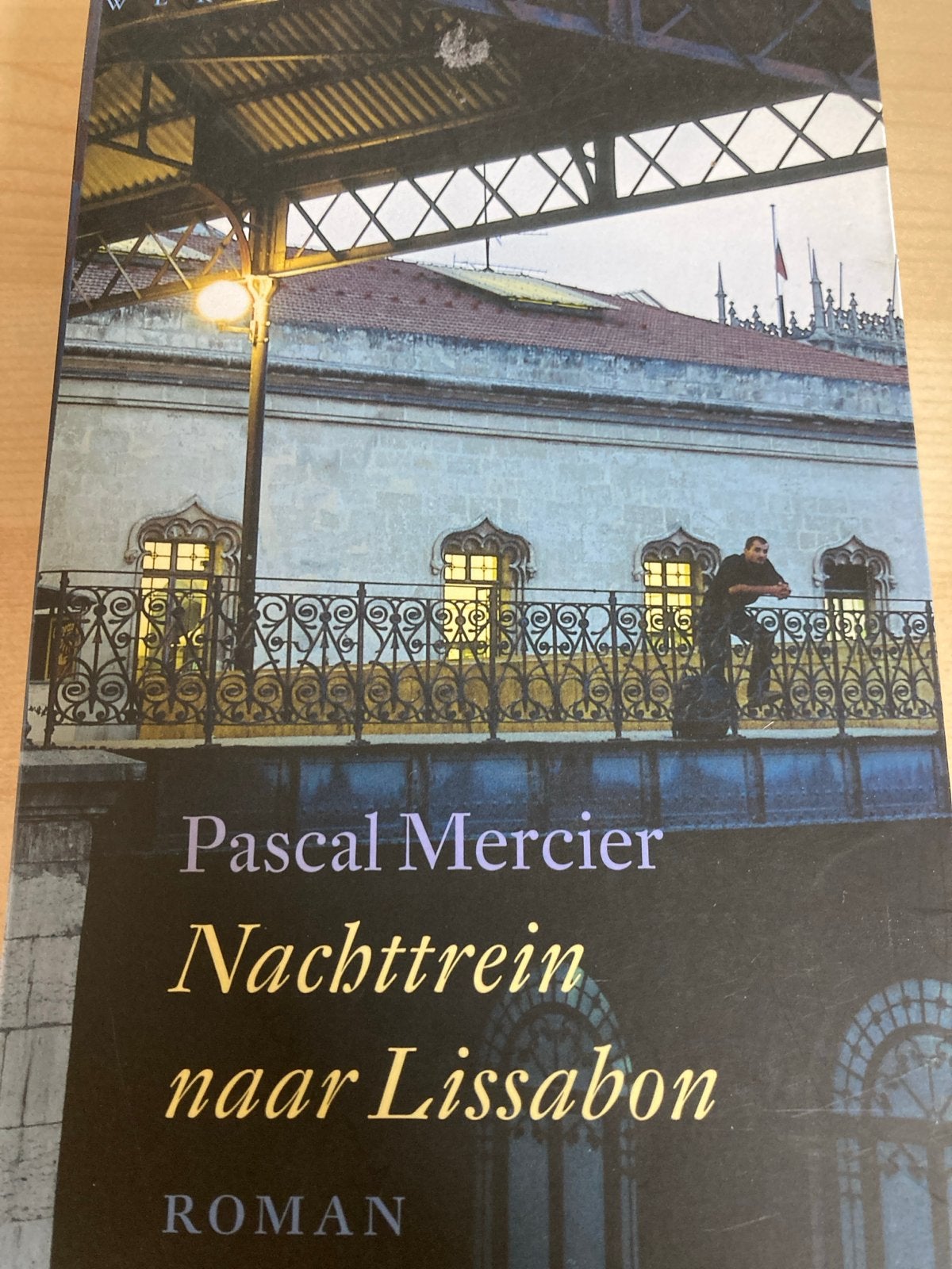 Nachttrein naar Lissabon - Pascal Mercier (Roman), Ophalen of Verzenden, Zo goed als nieuw, Europa overig