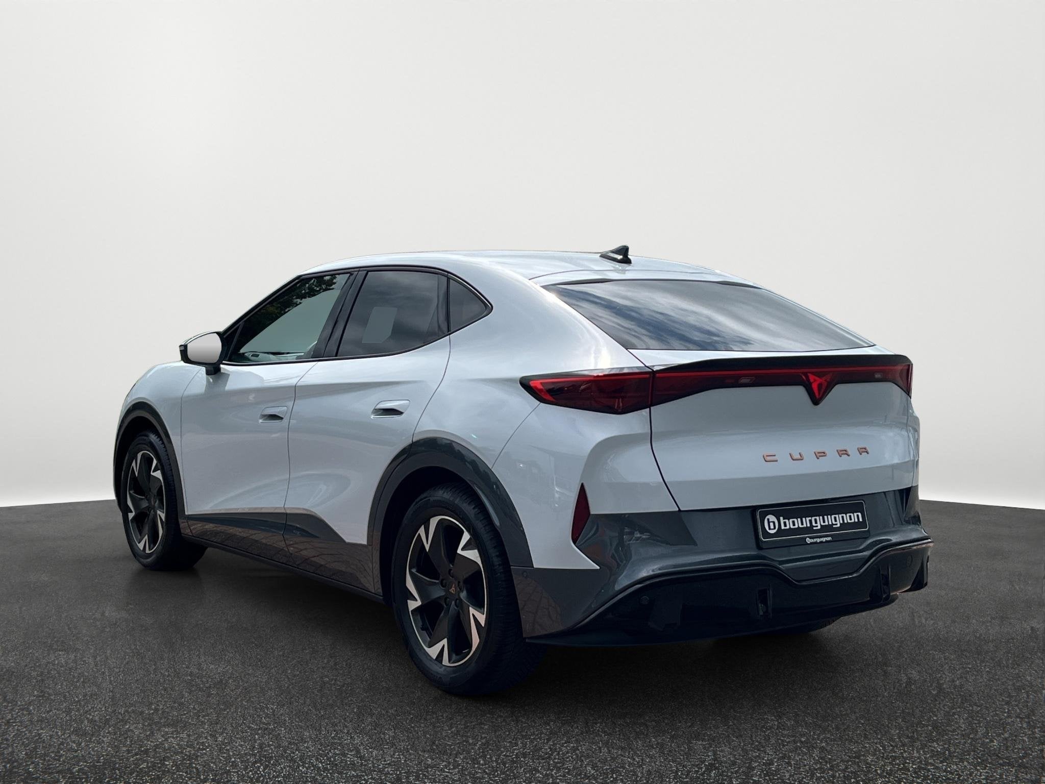 CUPRA Tavascan Endurance 82 kWh | Warmtepomp | Immersive pak, Auto's, Automaat, Gebruikt, 82 kWh, Wit
