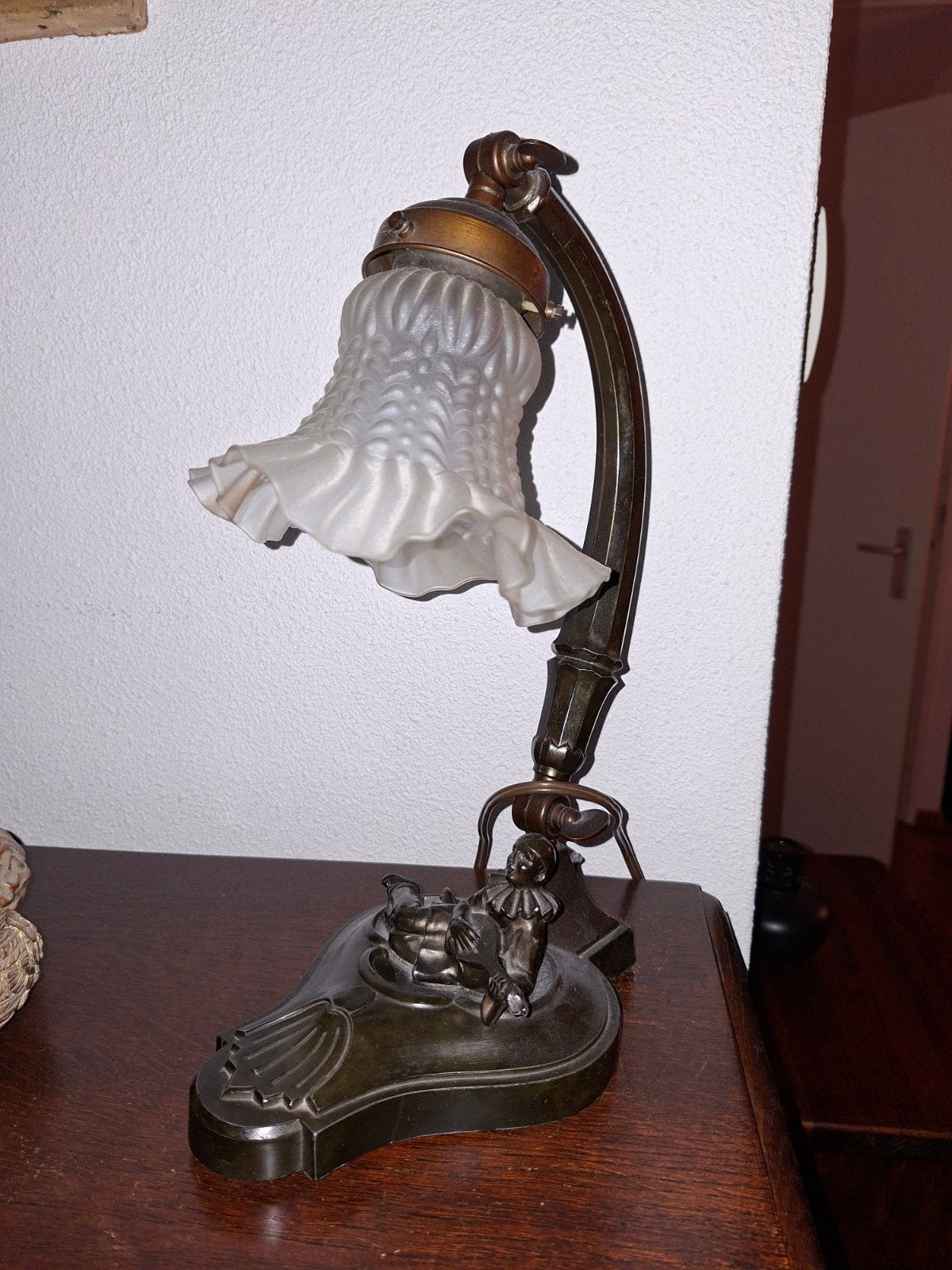 Antieke bronzen tafellamp met glazen kap, Antiek en Kunst, Ophalen of Verzenden