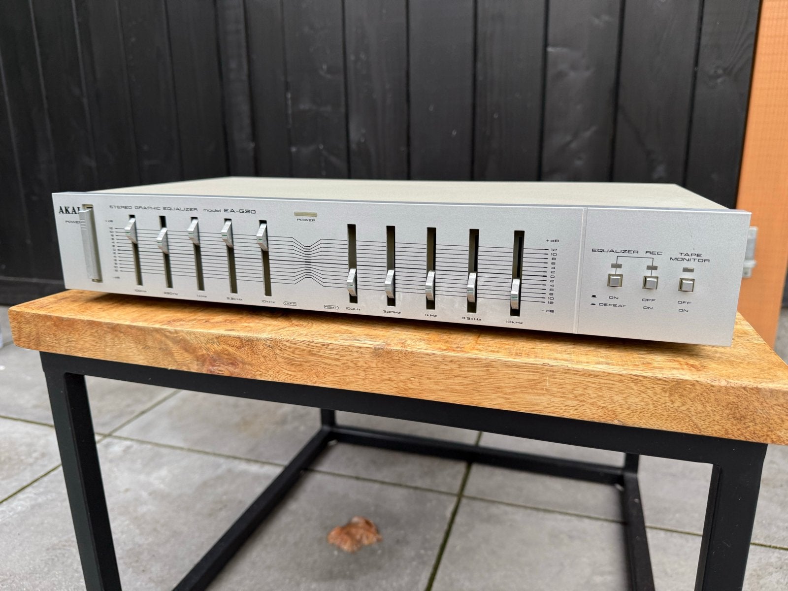 AKAI Stereo Grafische Equalizer EA-G30, Overige merken, Gebruikt, Ophalen of Verzenden, Minder dan 60 watt