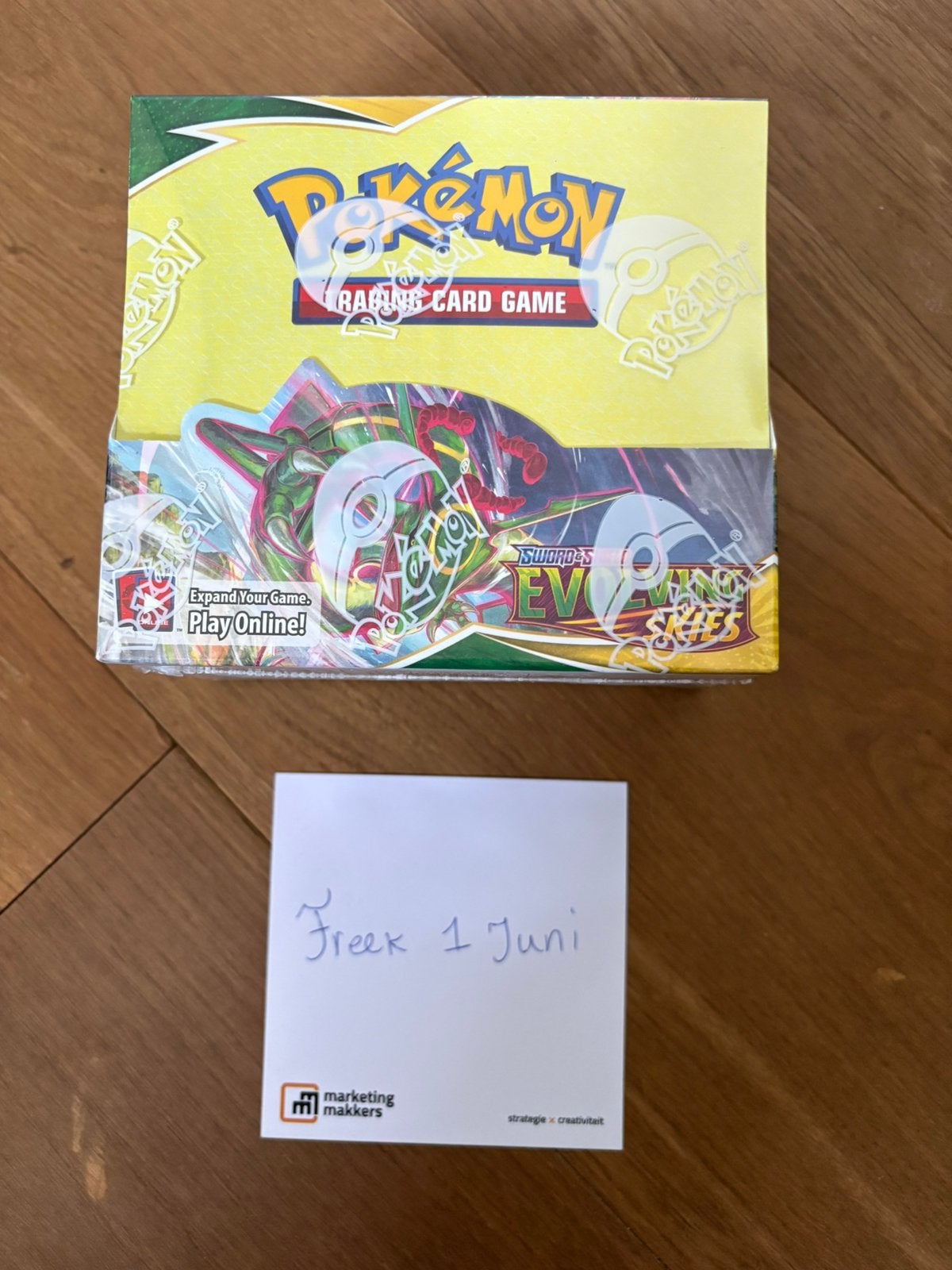 Pokemon Evolving Skies Booster Box Mint, Ophalen of Verzenden, Nieuw, Boosterbox