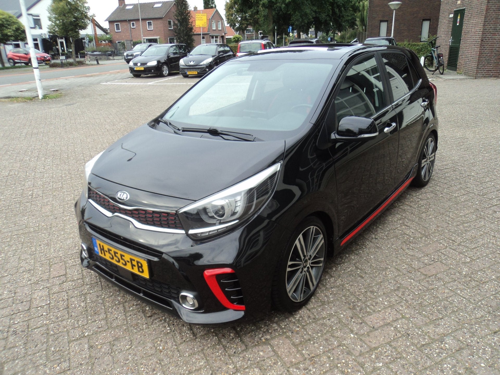 Foto 3 van Kia Picanto 1.0 T-GDI GT-Line Open Dak Cruise Camera Stoel e