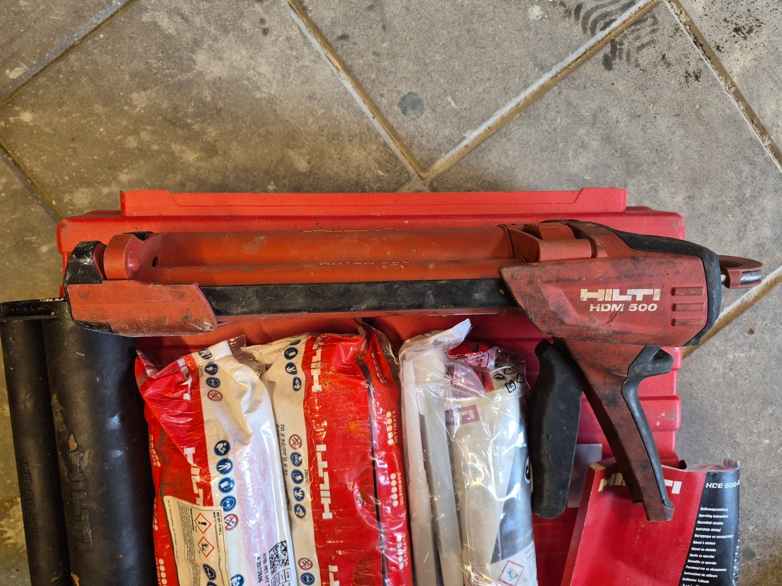 Hilti lijm pistool+lijm, Ophalen of Verzenden